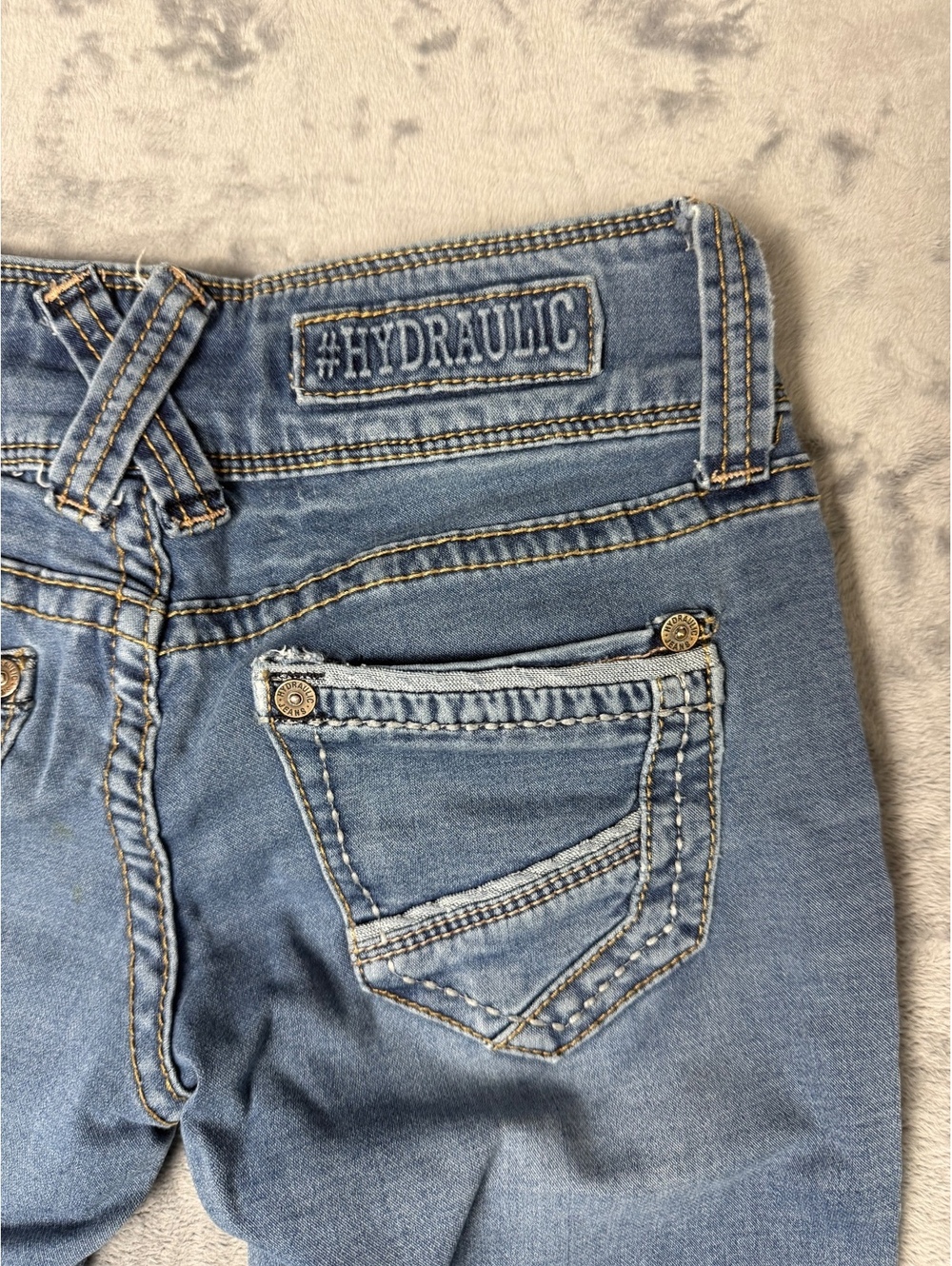 HYDRAULIC The Traveling Jean 3-Button Skinny Jeans Medium Wash Size 5/6 - Picture 3 of 10